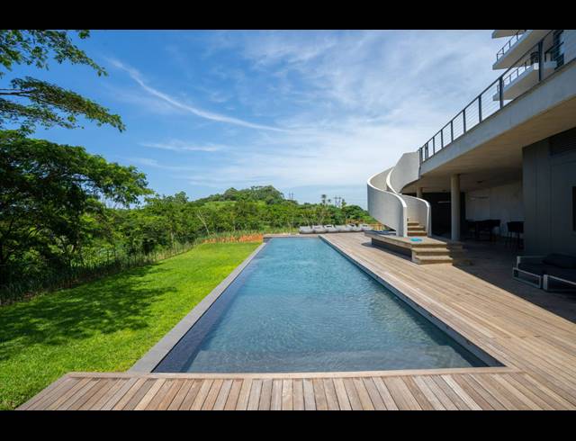 2 BEDROOM APARTMENT FOR SALE IN SEAWARD ESTATES